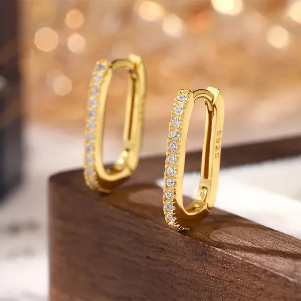 Gold_Zircon_U_Shape_Earrings_For_Women
